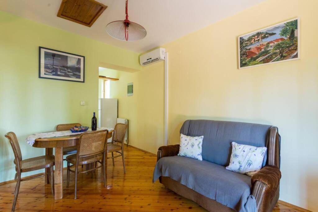 Sleep & Fly Cottage ชีลิปิ ภายนอก รูปภาพ